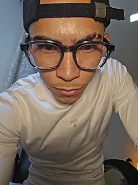 Webkamerová show TOMBOYSEXX