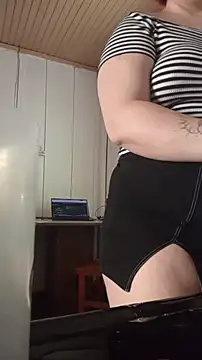 Czat XXX na żywo – Lua_Purple