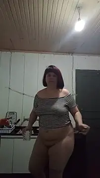 צ'אט XXX בשידור חי של Lua_Purple