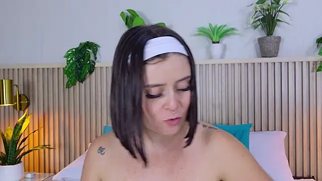 Carrie_GB – webcam-show