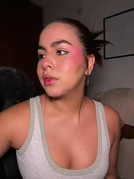 Zarahs_Blare1 라이브 XXX 채팅