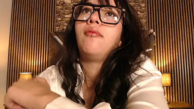 Pokój czatu na żywo – Amy_channel