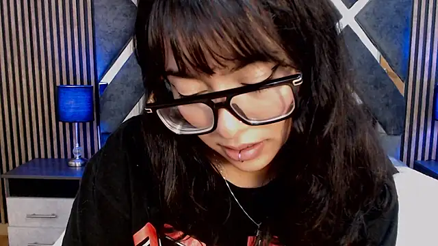 Amy_channel Chat XXX live