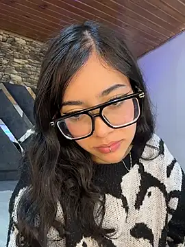 Amy_channel Chat XXX in diretta
