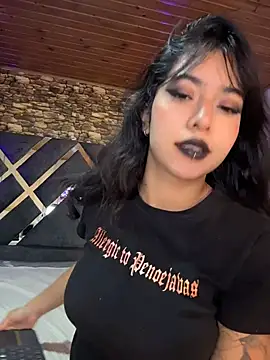 Chat +18 de Amy_channel ao vivo