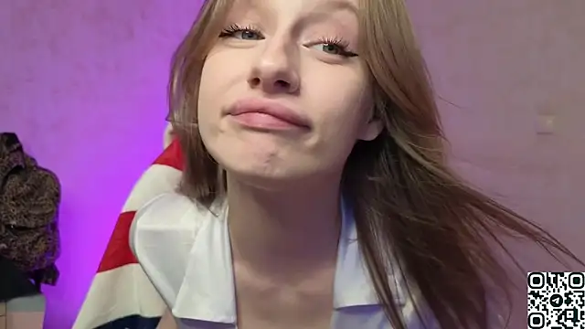 cyyberwhore XXX чат на живо