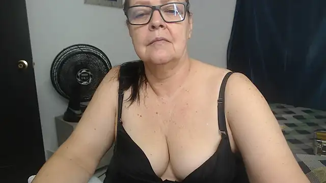 Chat XXX en directo de latinalili9