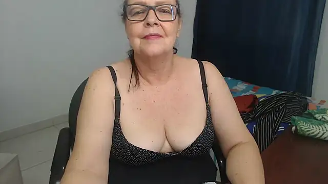 latinalili9's Live XXX Chat