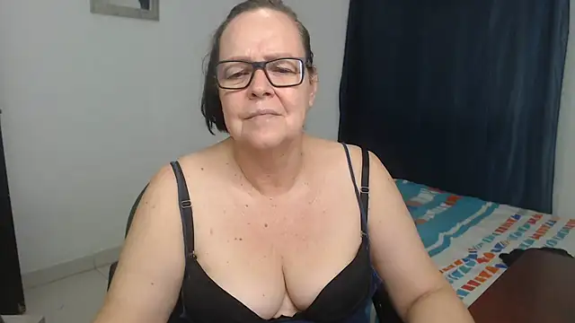 latinalili9's Live XXX Chat