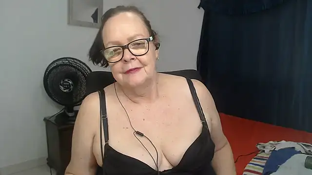 latinalili9 live XXX chat