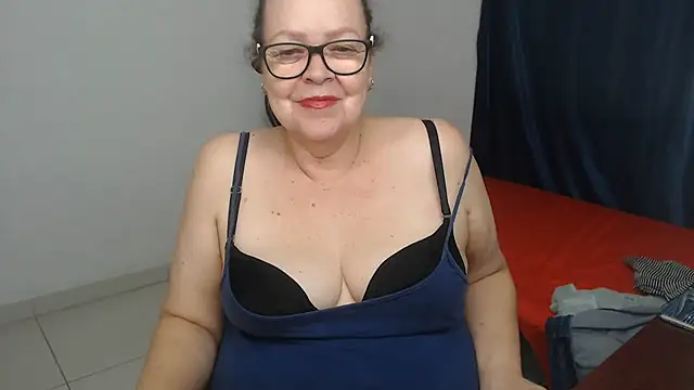 latinalili9's Live XXX Chat