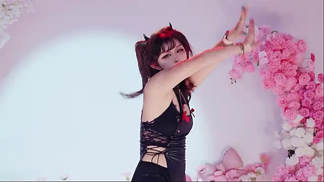 Luckygirls-339 Pertunjukan Webcam