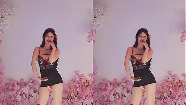 Luckygirls-339 Webcam-Show