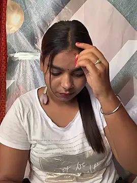 Aayra_Joshi লাইভ XXX চ্যাট