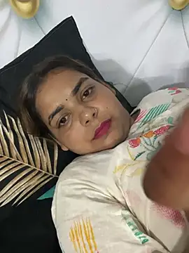 Webkamerová show Aayra_Joshi