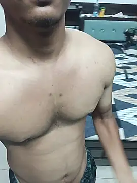 عرض كام your_wild_king