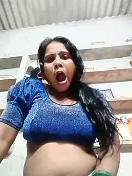Shreya_pandit's Webcam Show