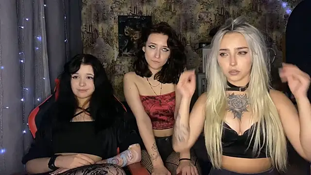 Absent_Fairy Show Webcam