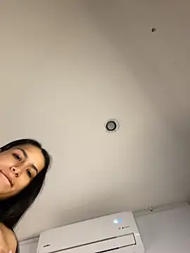 Val12777 Live XXX-Chat