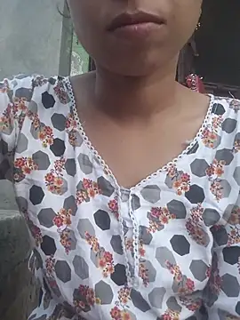 x_ranii Live XXX-Chat