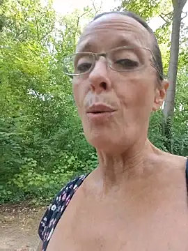 XXX chat uživo modela Sacha_Scorp