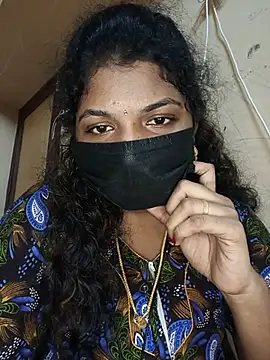 tamilsaisree Show in webcam