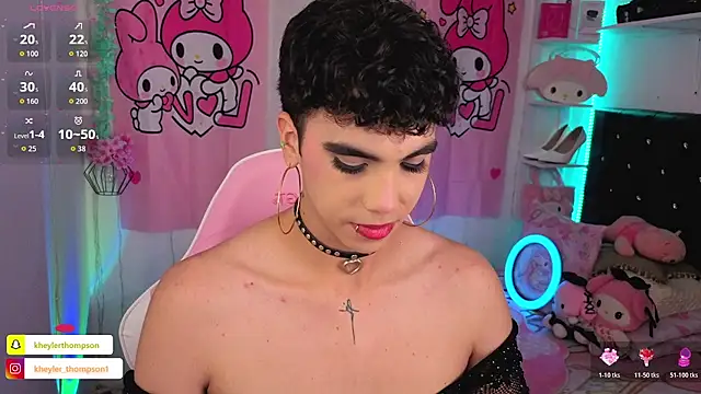 Kheyler_1 Show in webcam
