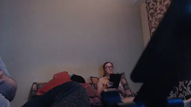 MoonedByEva2025's Live XXX Chat