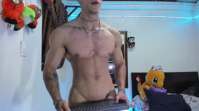 הופעת וובקאם של Bull__fit