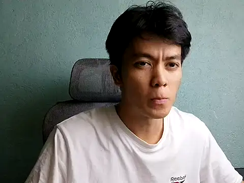 PitchedHangup 网络视讯表演