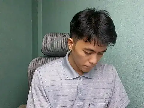 PitchedHangup Show Webcam