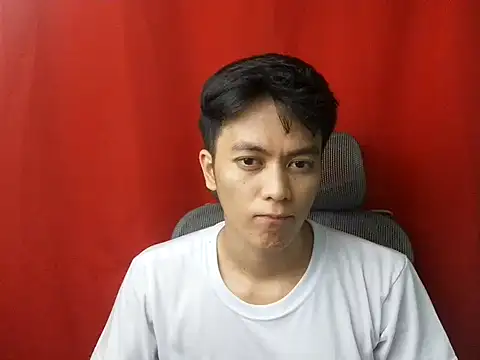 PitchedHangupのウェブカメラショー
