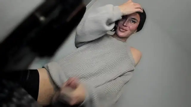 MistressNextDoor_ – webcam-show