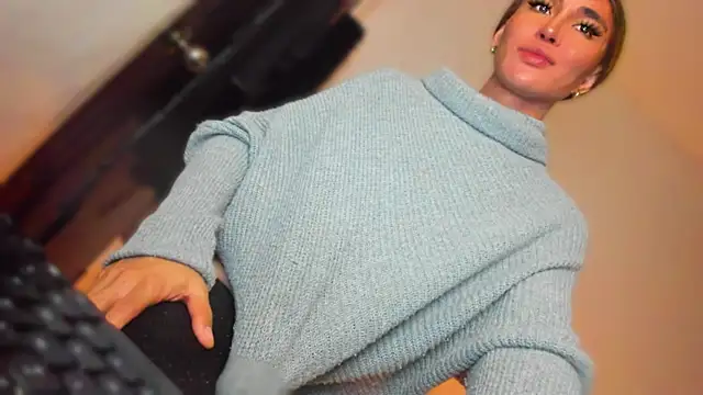 عرض كام MistressNextDoor_