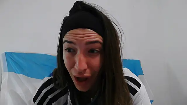 Yara-Lolii Obrolan Langsung XXX