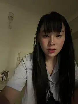 jaja-222's Live Chat Room
