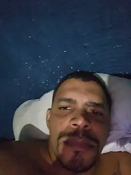 Show de marreta240675 na webcam