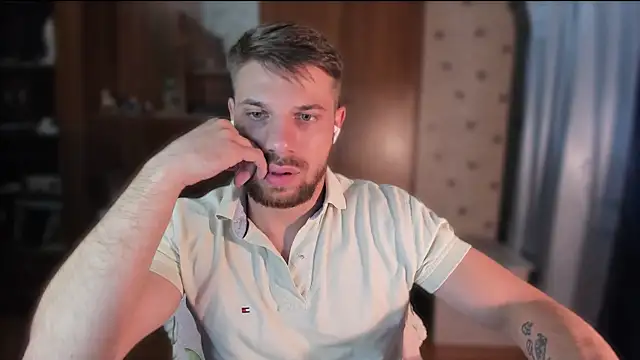 Tony_Wolf webcam show