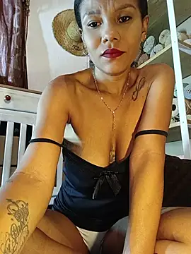 Chat XXX en directo de Marjory_Rose