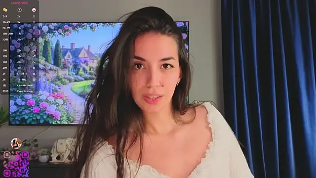 EmmyNoel Chat XXX in diretta