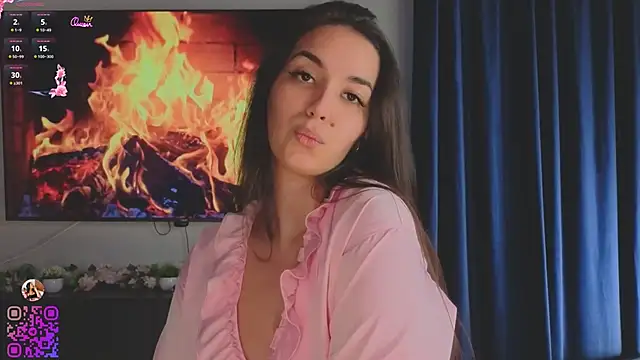 EmmyNoel 即時 XXX 聊天