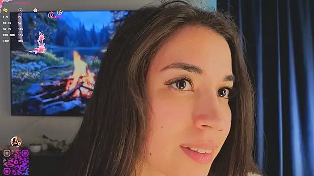 EmmyNoel Chat XXX live