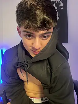lian_fooxx's Webcam Show