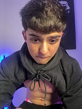 lian_fooxx's Webcam Show