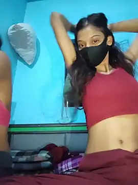 Aaradhya-Rani Adlı Modelin Web Kamerası Şovu