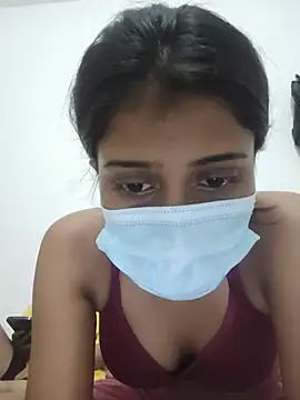 Aaradhya-Rani Adlı Modelin Web Kamerası Şovu