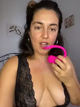XXX chat uživo modela sweetrosedance