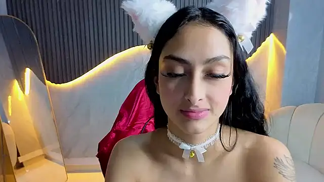 Tifany_Tx Chat XXX in diretta
