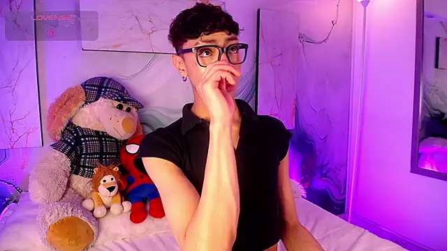 Owen_JP Pertunjukan Webcam