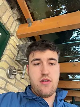 KinkyLovePublic 网络视讯表演